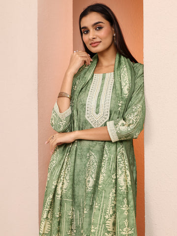 Green Printed Silk Blend Straight Suit Set With Dupatta