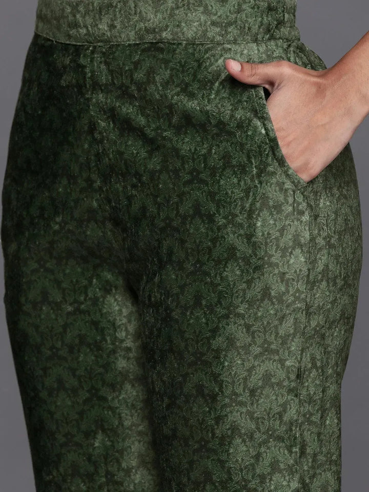 Green Printed Velvet Straight Suit Set With Trousers - Libas