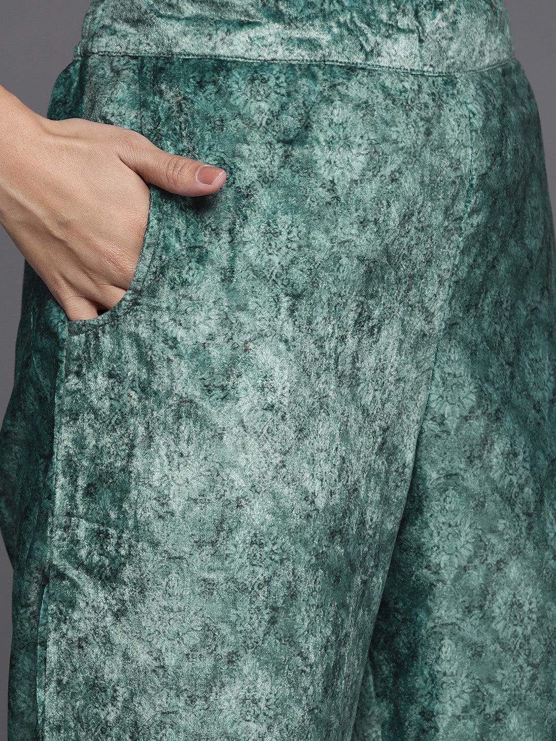 Green Printed Velvet Straight Suit Set - Libas