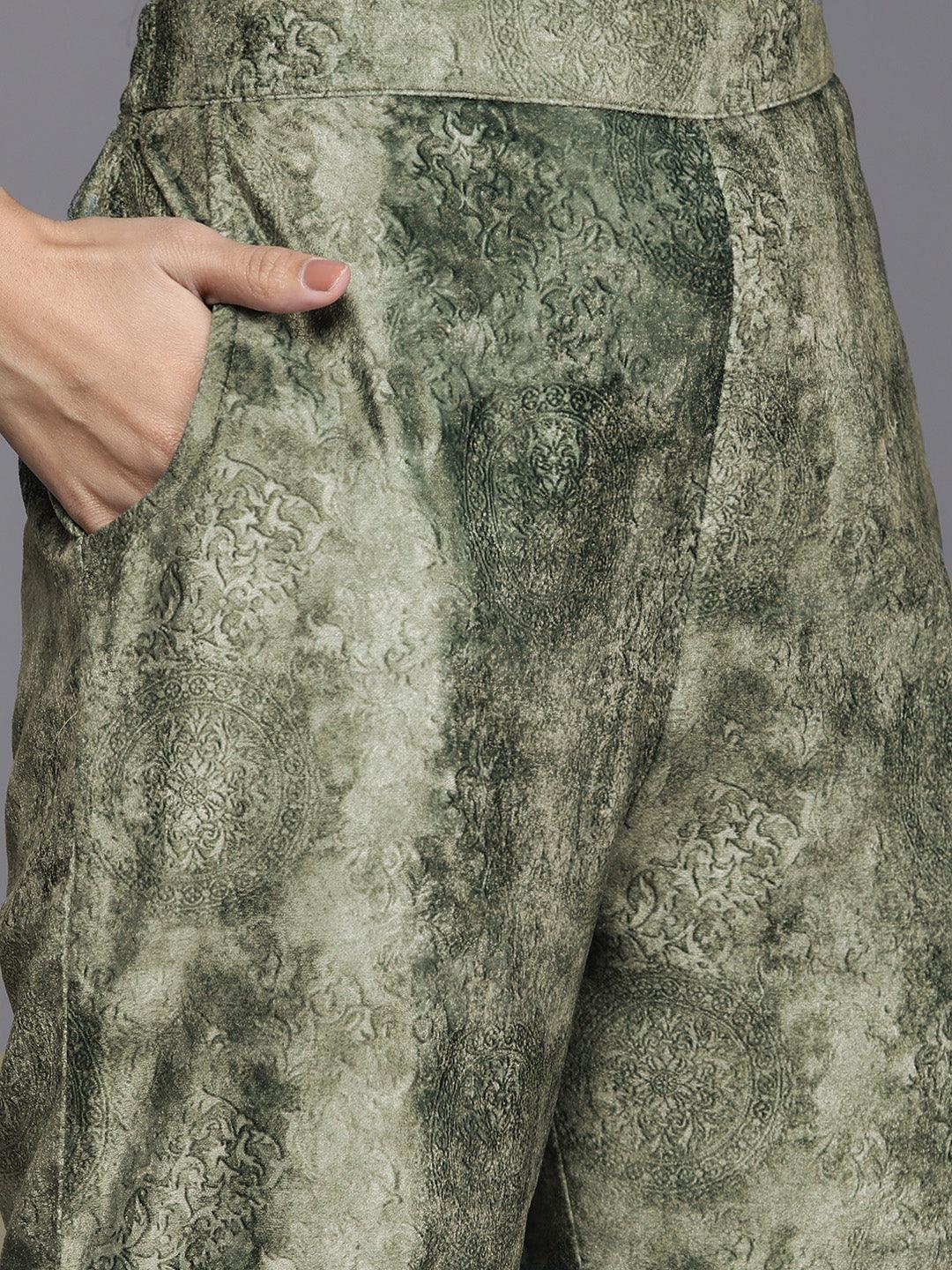 Green Printed Velvet Straight Suit Set - Libas