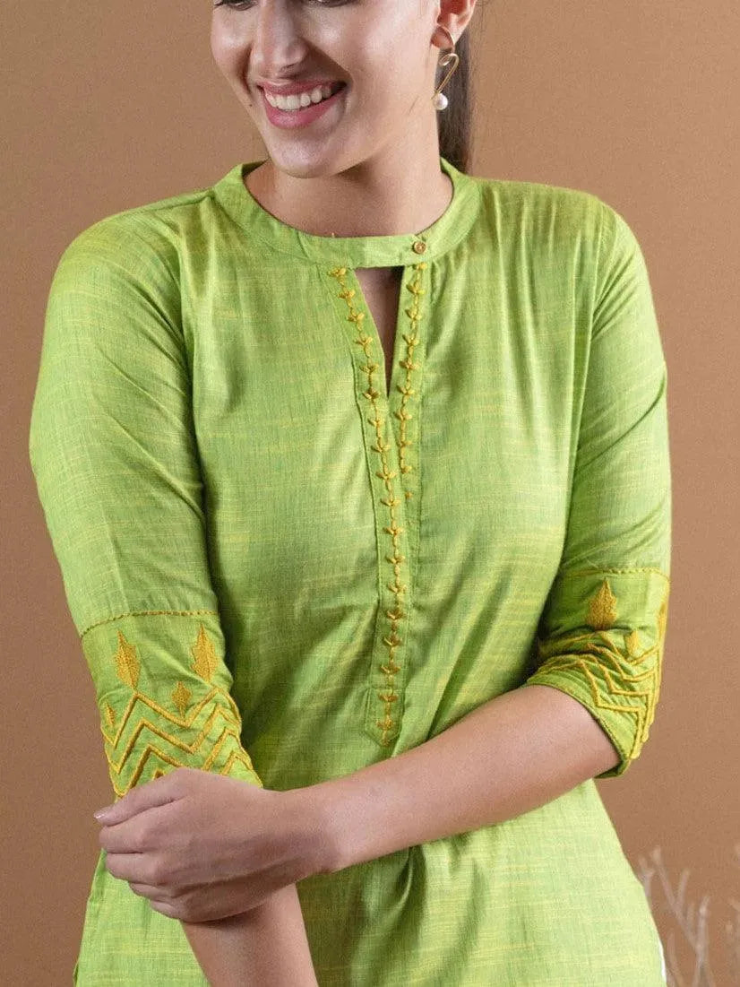 Green Self Design Cotton Kurta - Libas