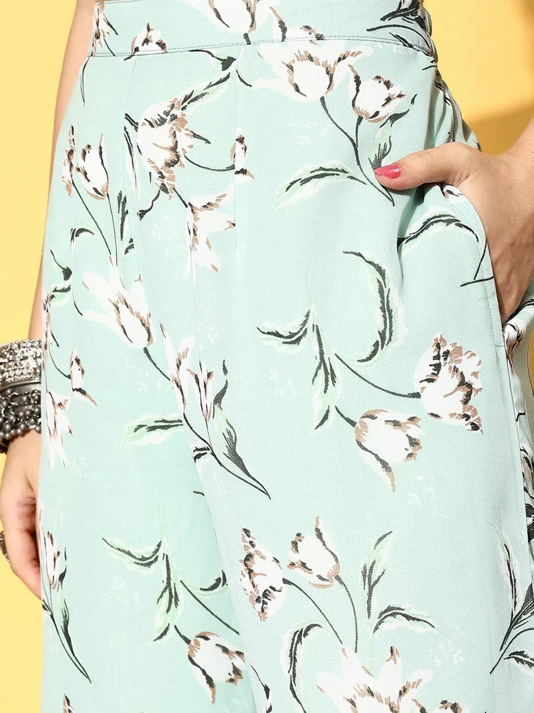 Green Solid Georgette Co-Ords - Libas 