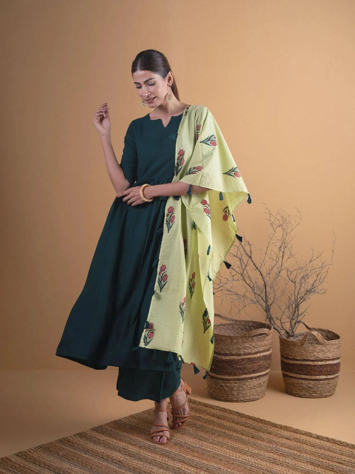 Green Solid Rayon Anarkali Kurta With Palazzos & Stole - Libas