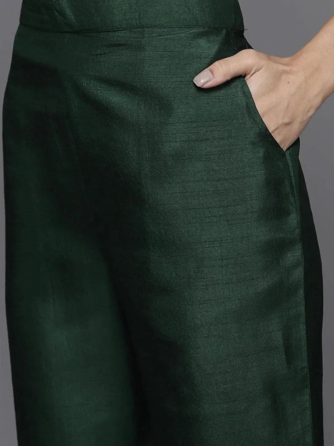 

Green Solid Silk Blend Anarkali Kurta With Dupatta