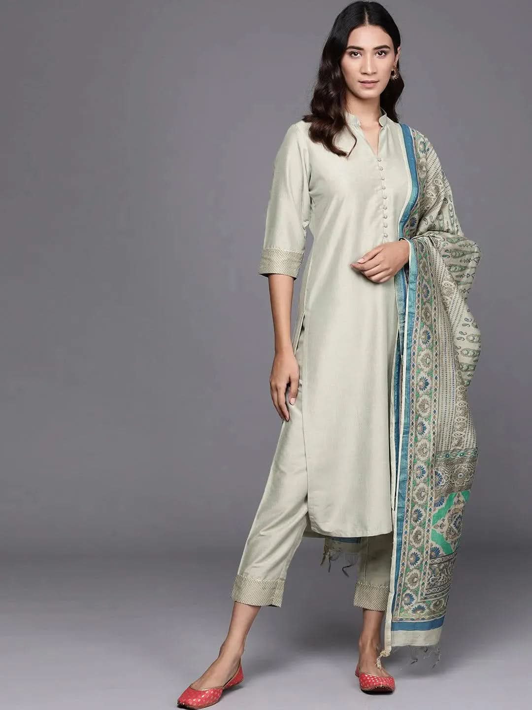 

Buy Green Solid Silk Blend Suit Set - 20319O- | Libas Ethnic Wear Online