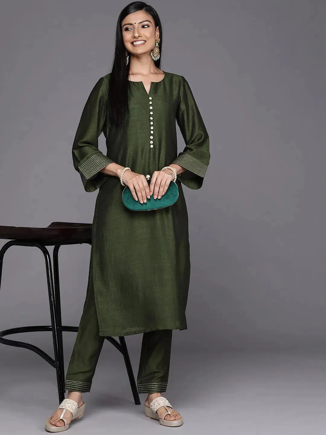 Green Solid Silk Straight Kurta - Libas