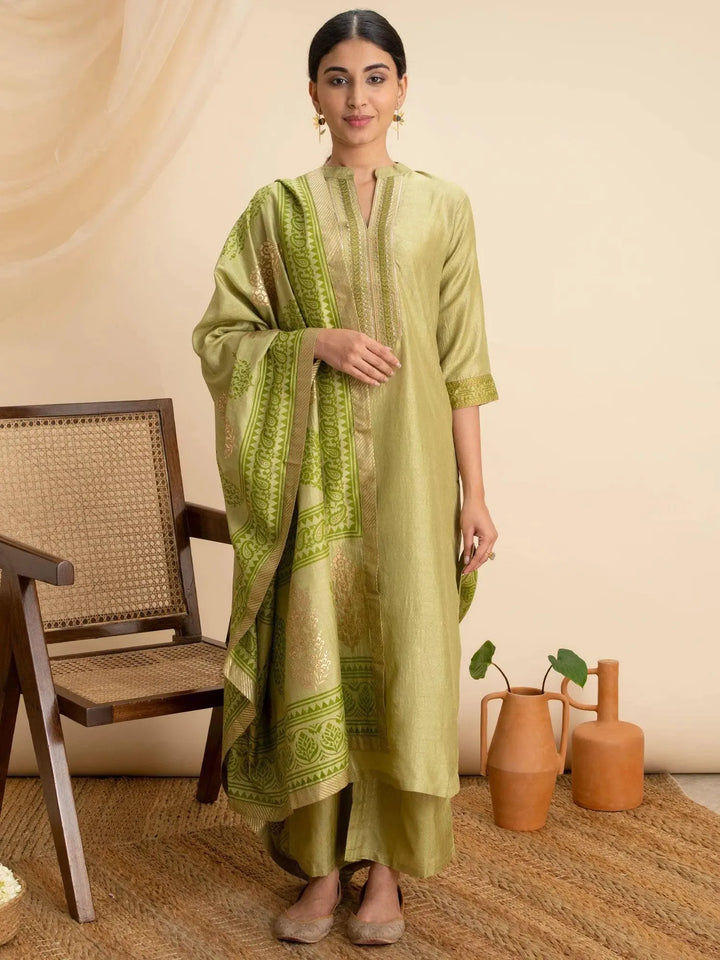 Green Solid Silk Suit Set - Libas