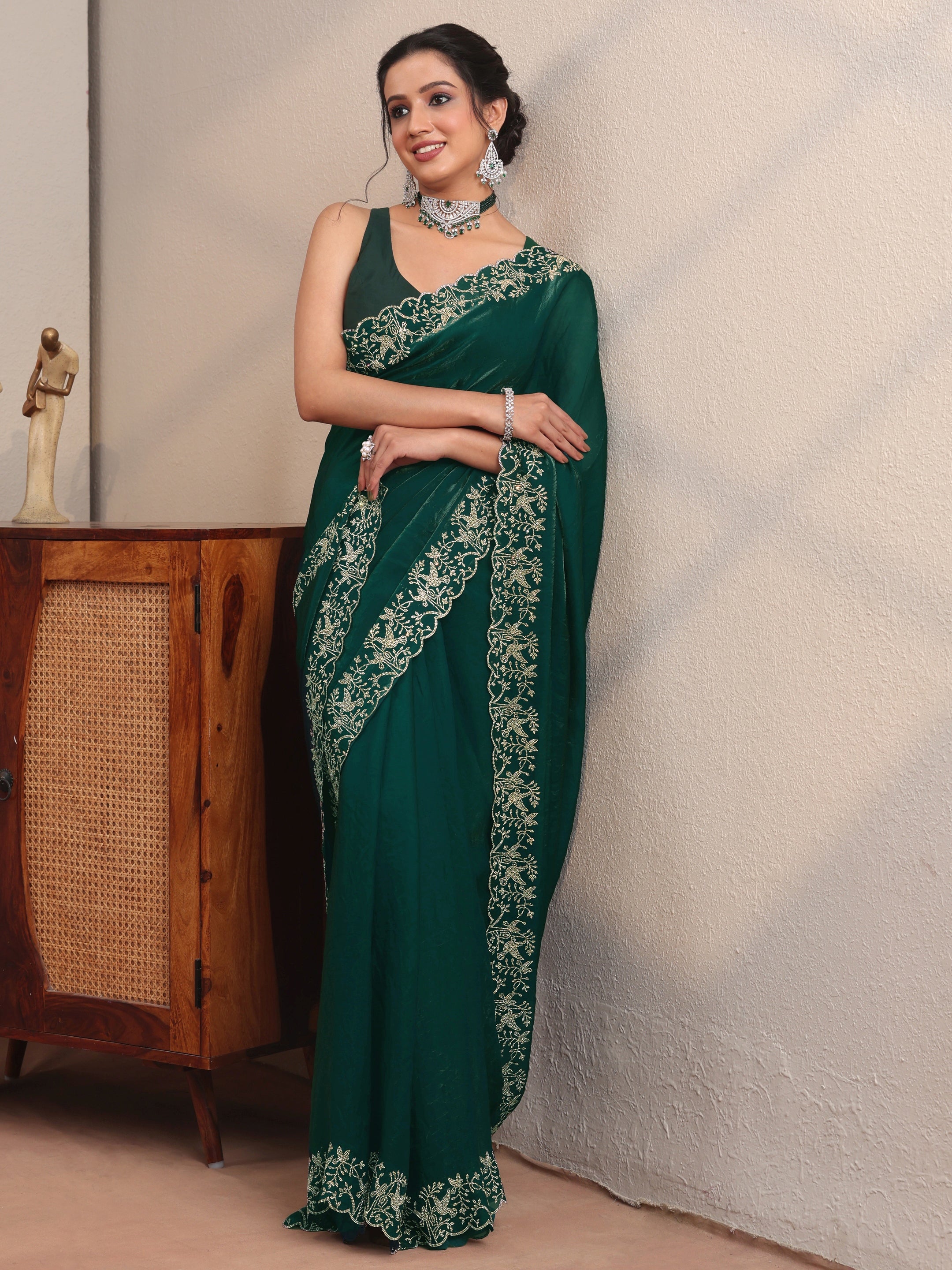 libas Green Tissue Saree With Embroidered Border-picture-39