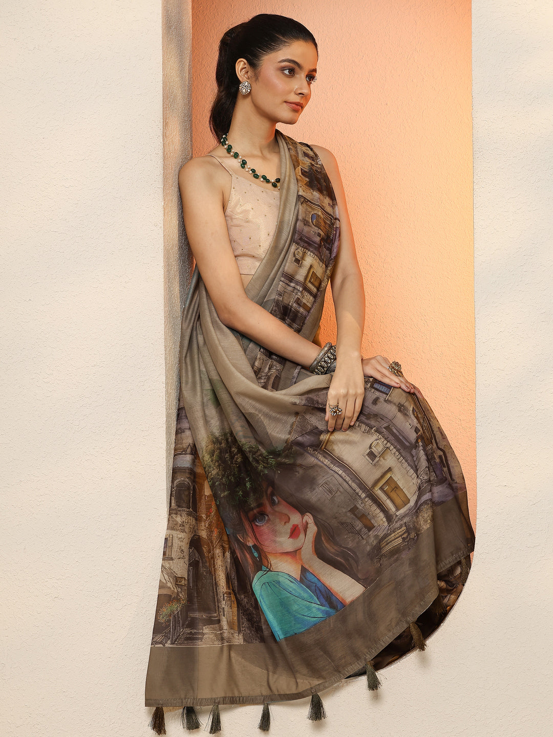 Green Tribal Printed Sarees With Unstitched Blouse Piece