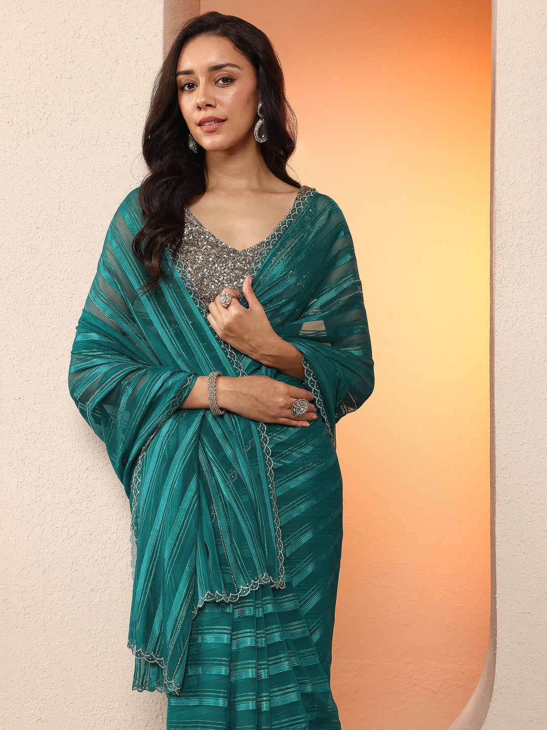 Green Woven Design Chinon Saree With Unstitched Blouse Piece