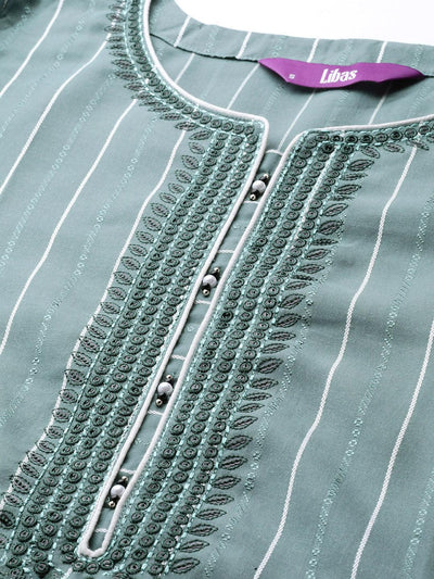 Green Woven Design Cotton Straight Kurta - Libas