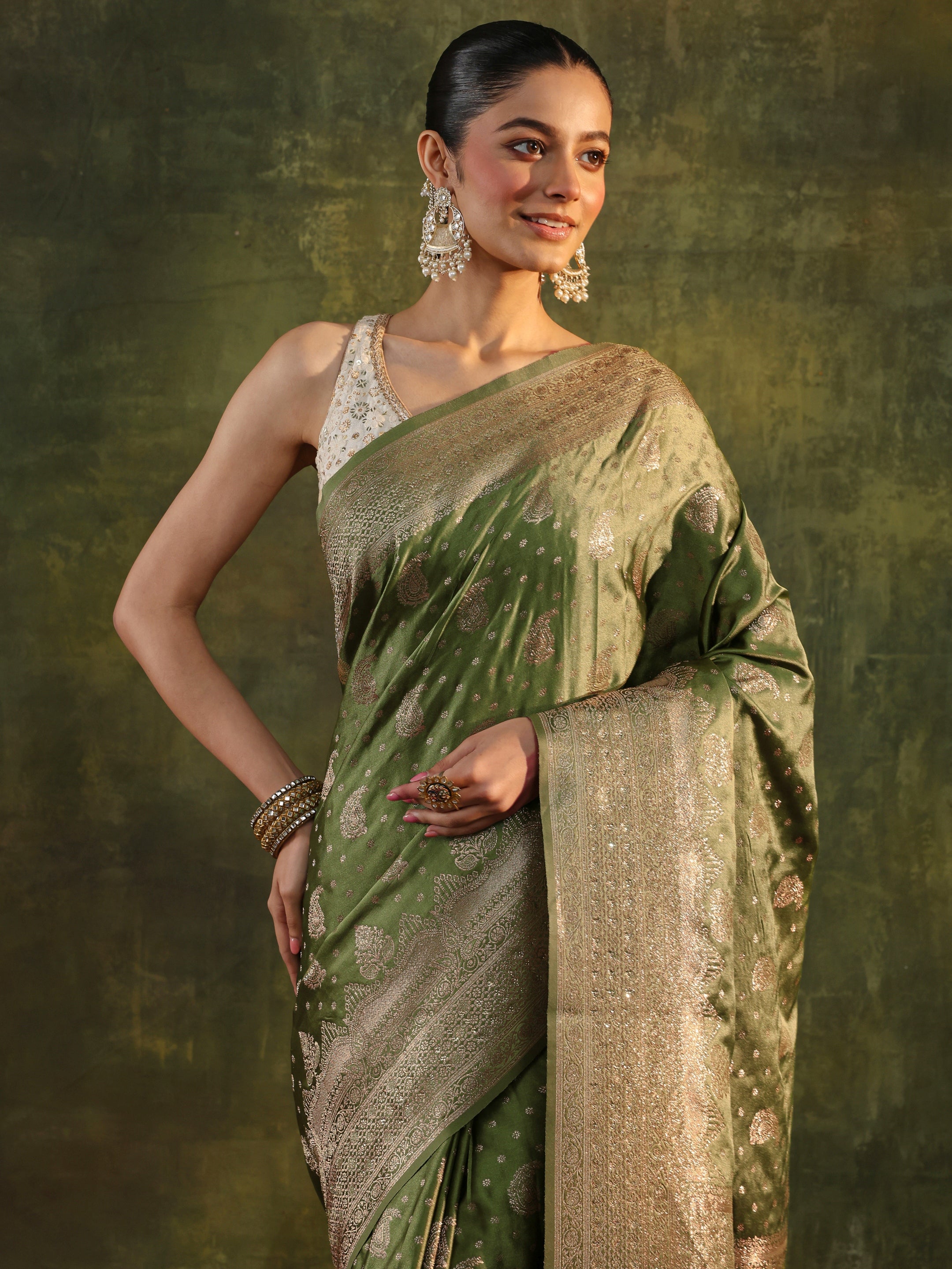 libas Green Woven Design Satin Banarasi Saree With Unstitched Blouse Piece-picture-67