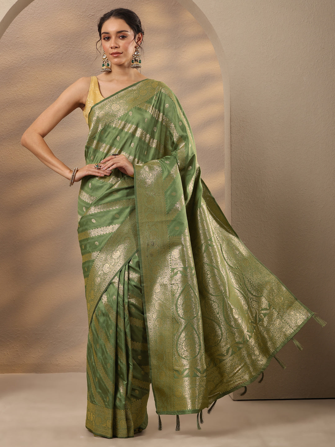  Green Woven Design Silk Blend Saree With Unstitched Blouse Piece 