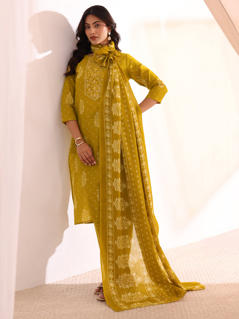 Gerua Green Yoke Design Cotton Blend Straight Suit Set