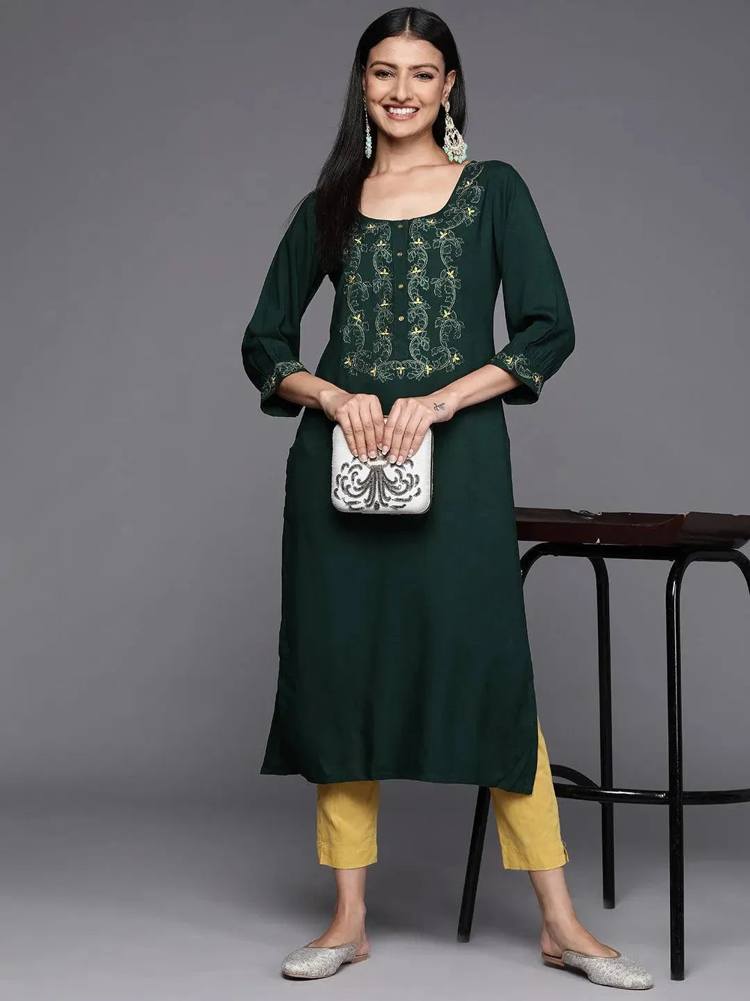 Green Yoke Design Rayon Straight Kurta - Libas