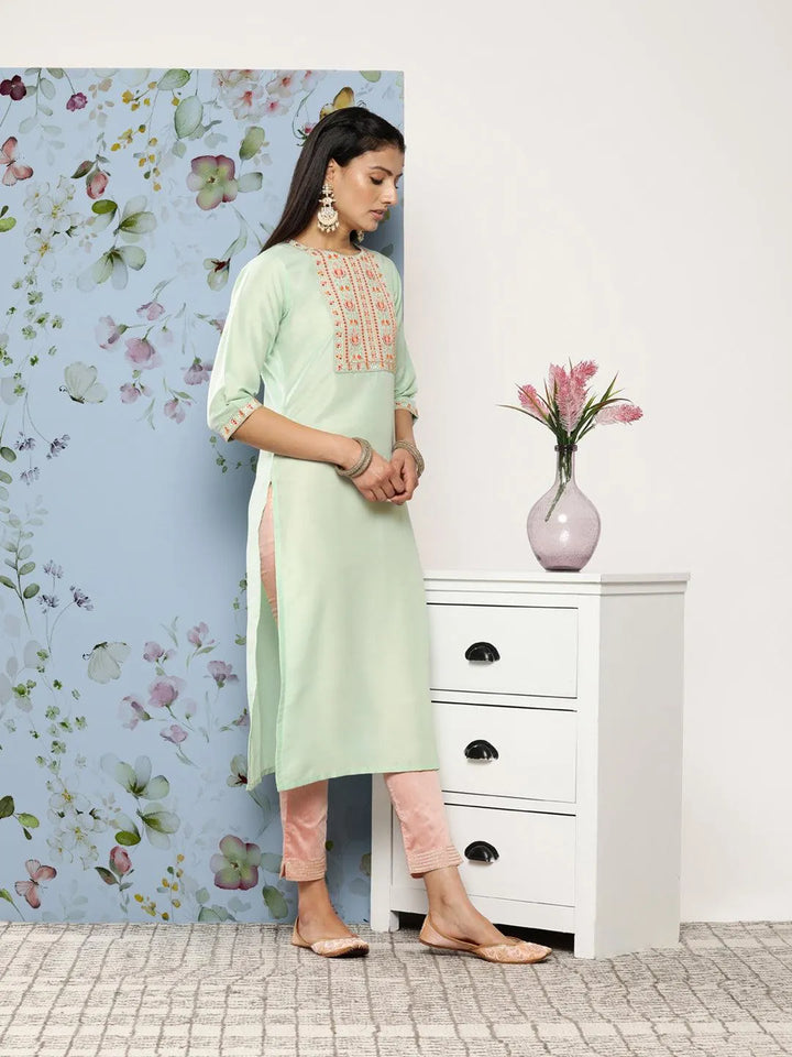 Green Embroidered Silk Blend Straight Kurta - Libas