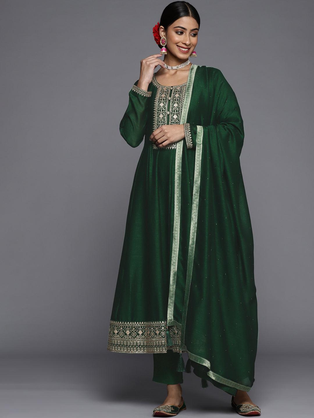 Green Yoke Design Silk Blend Straight Kurta With Churidar & Dupatta