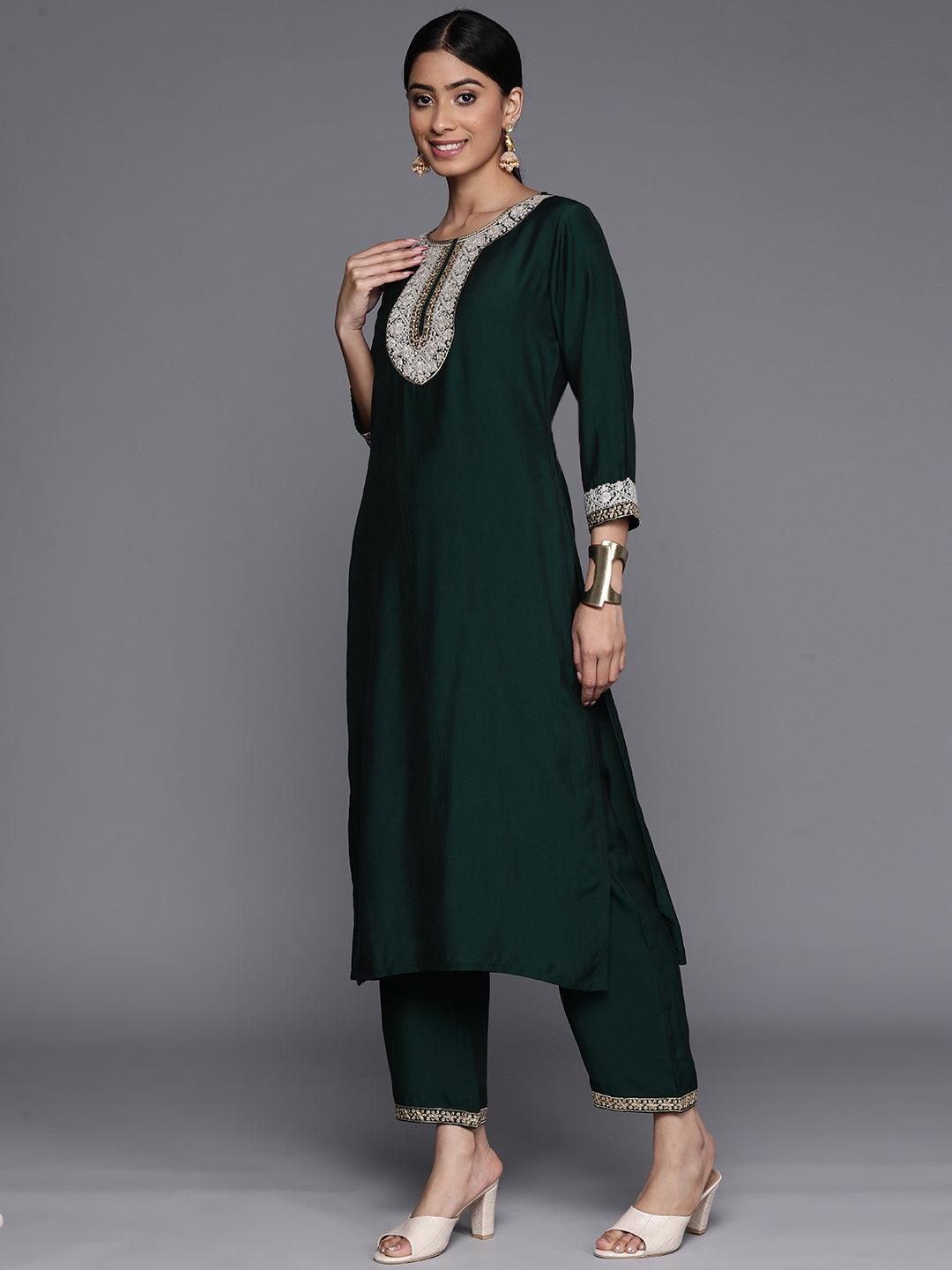 Green Yoke Design Silk Blend Straight Kurta With Dupatta