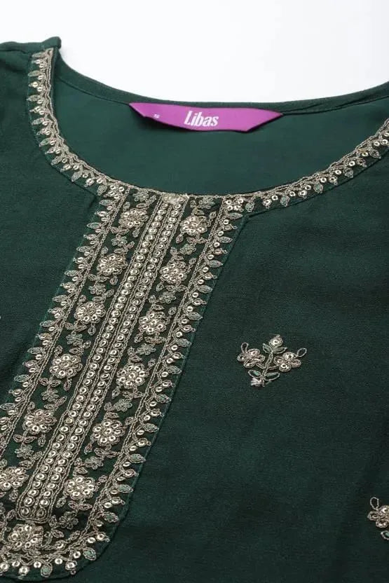 Green Yoke Design Silk Kurta - Libas