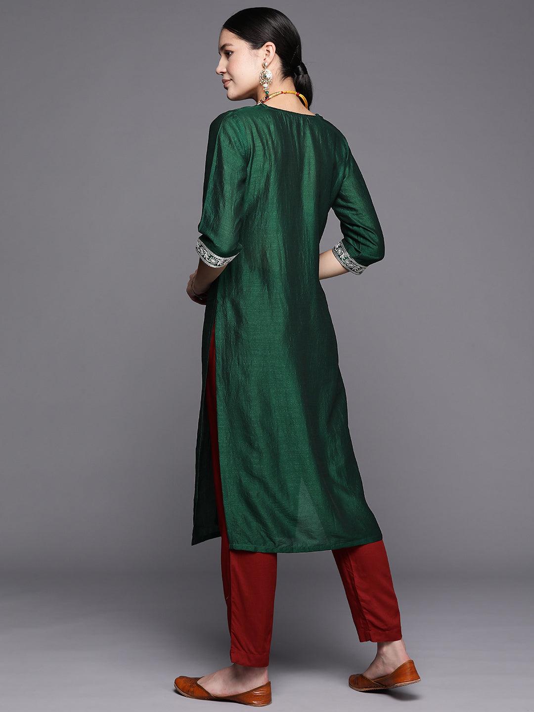 Green Yoke Design Silk Straight Kurta