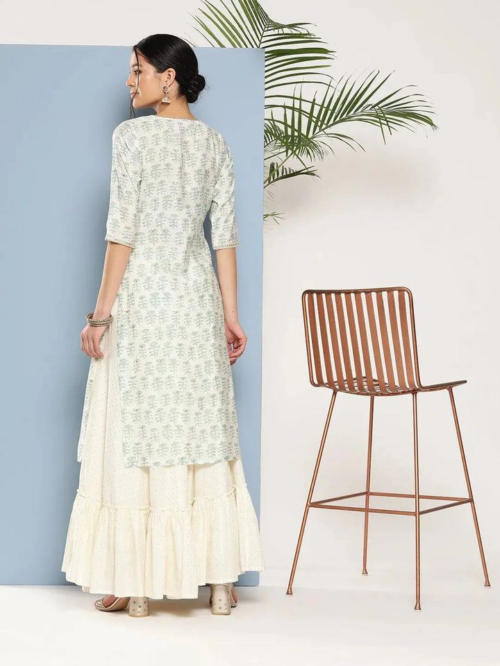 Green Yoke Design Silk Straight Kurta - Libas