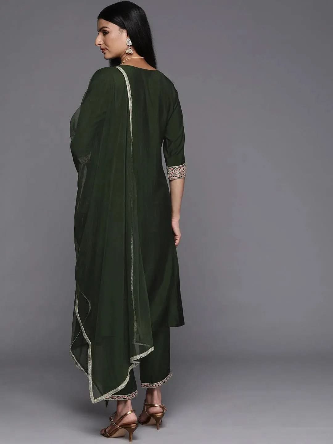 Green Yoke Design Silk Design Suit Set With Trousers - Libas 