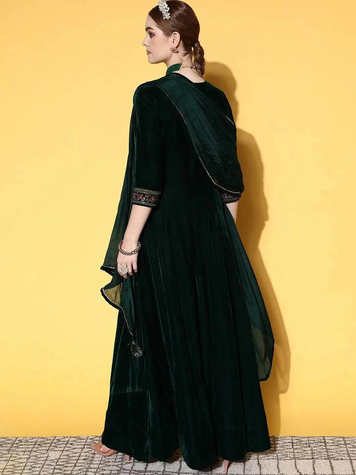 Green Yoke Design Velvet Anarkali Suit Set - Libas