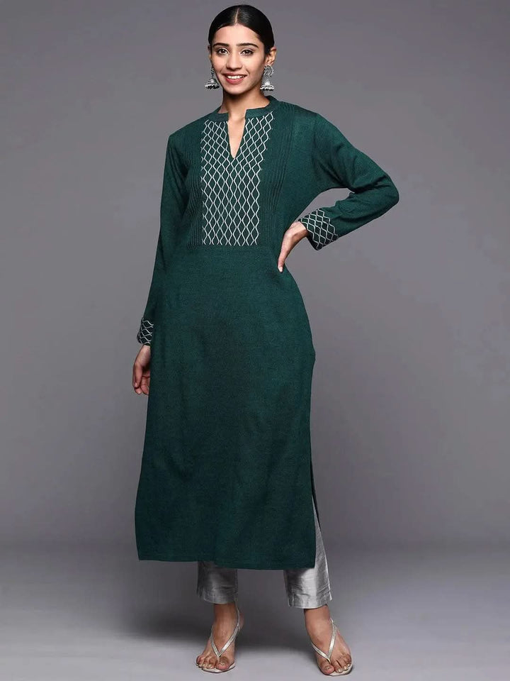 Green Yoke Design Wool Straight Kurta - Libas