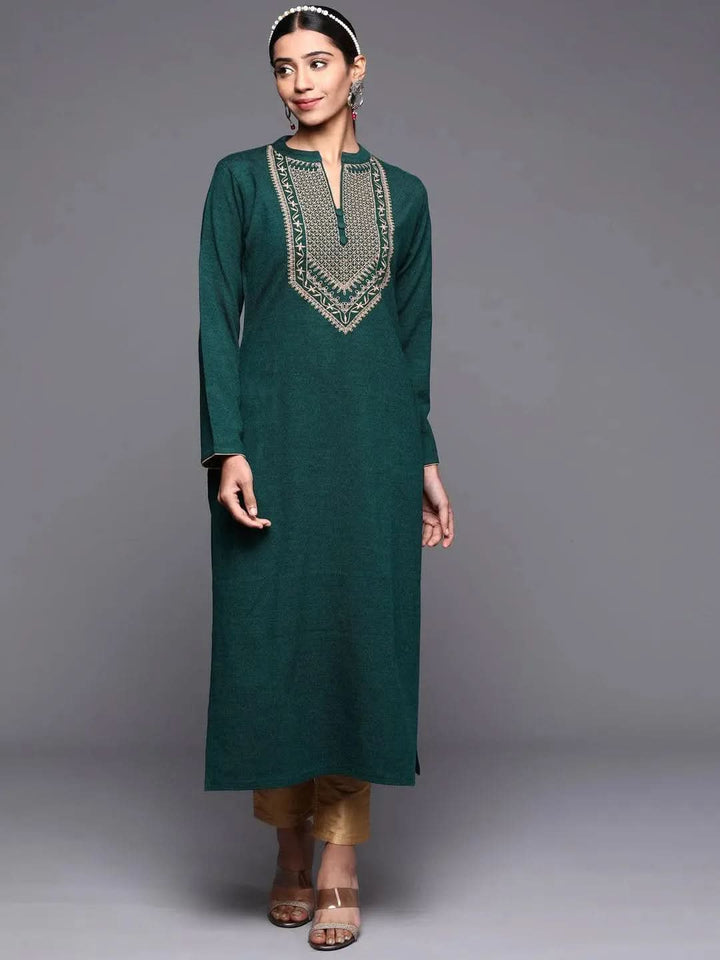 Green Yoke Design Wool Straight Kurta - Libas