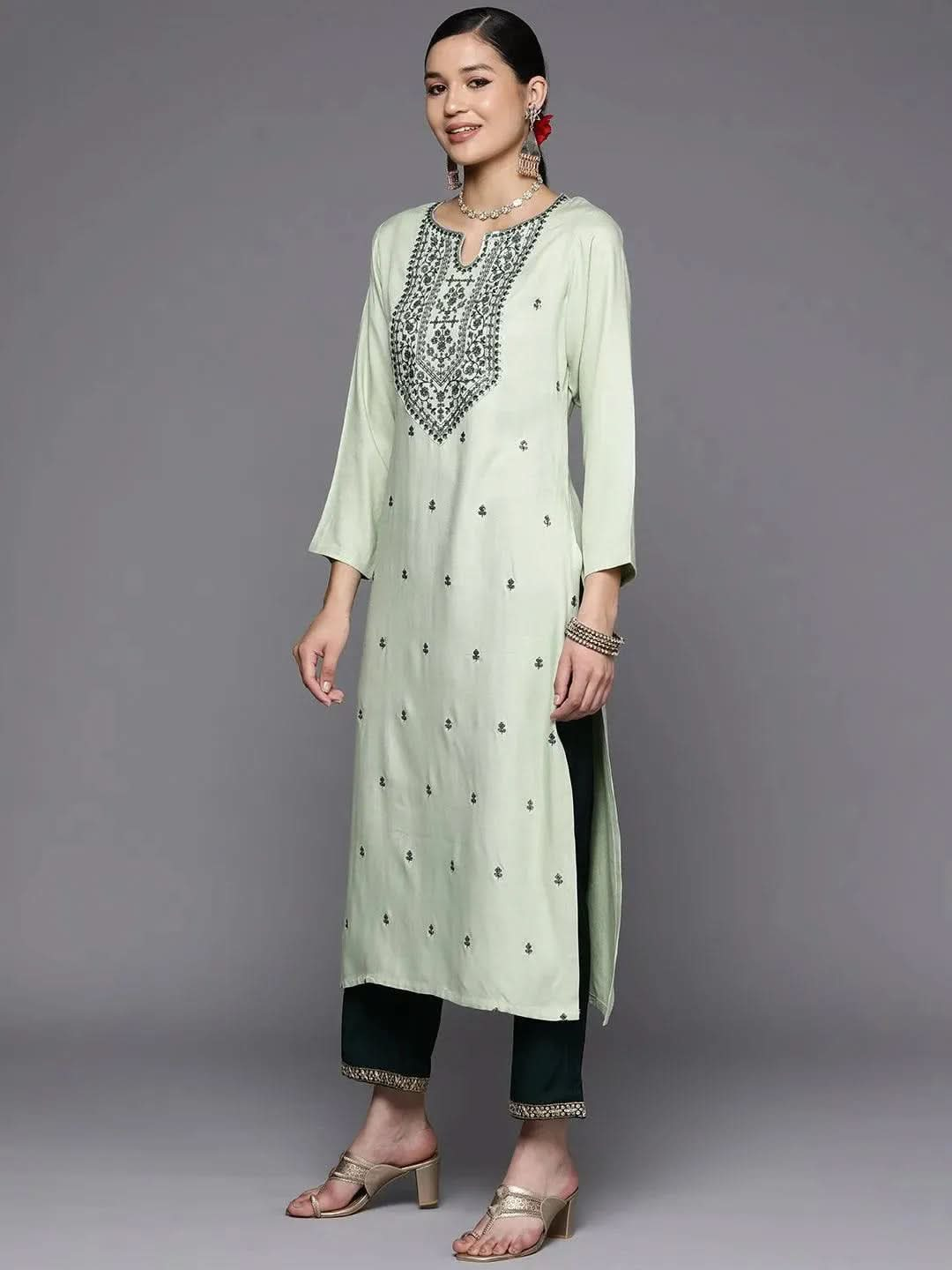 Green Yoke Design Wool Straight Kurta - Libas