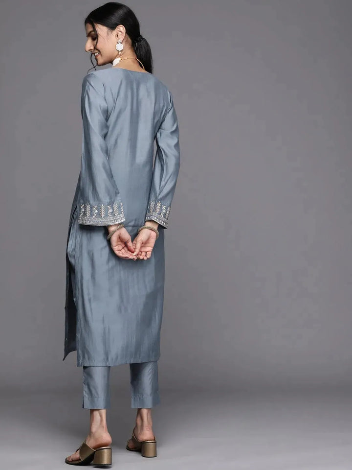 Grey Embroidered Chanderi Silk Kurta - Libas