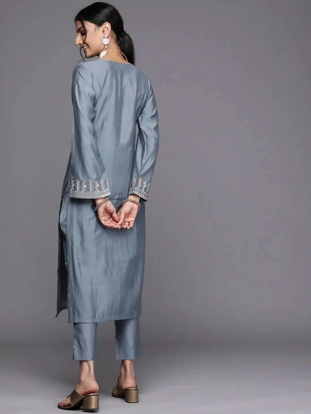 

Buy Grey Embroidered Chanderi Silk Kurta - 23342O-XS | Libas Ethnic Wear Online
