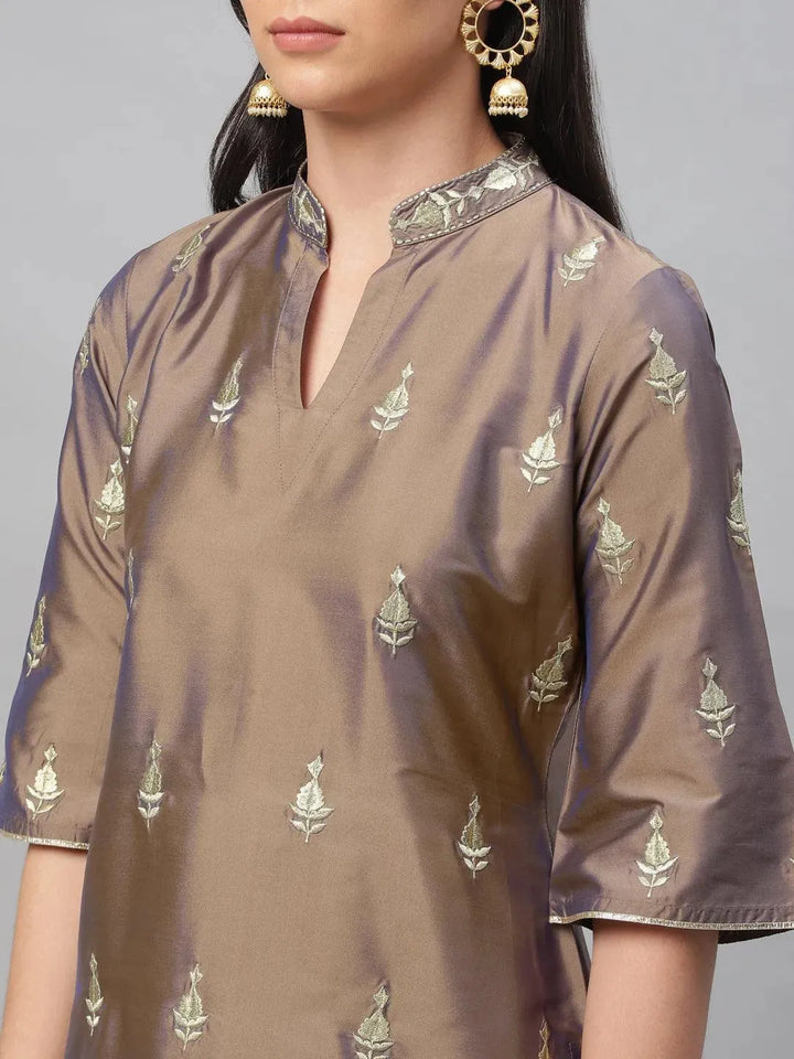 Grey Embroidered Chanderi Kurta Set - Libas