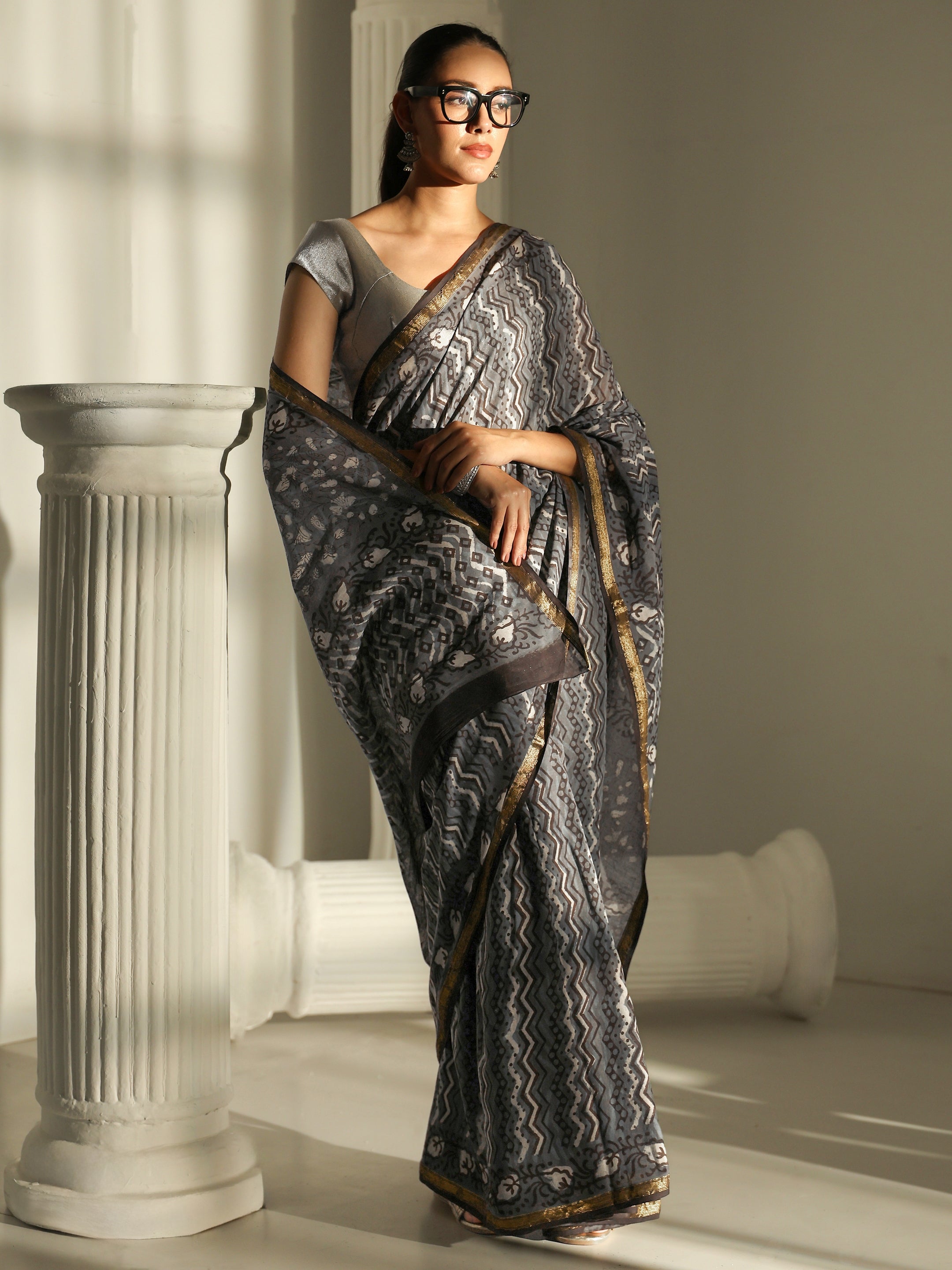 libas Grey Chevron Printed Cotton Saree-picture-21