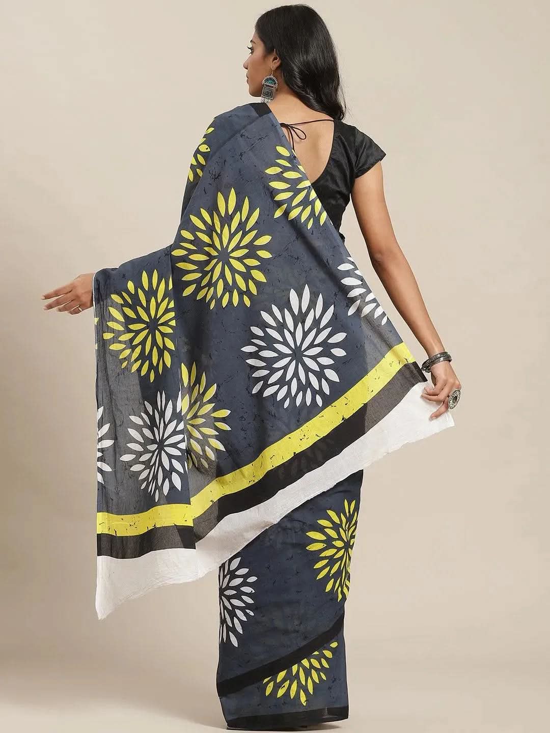 

Buy Grey Printed Cotton Saree - 14631 | Libas Ethnic Wear Online