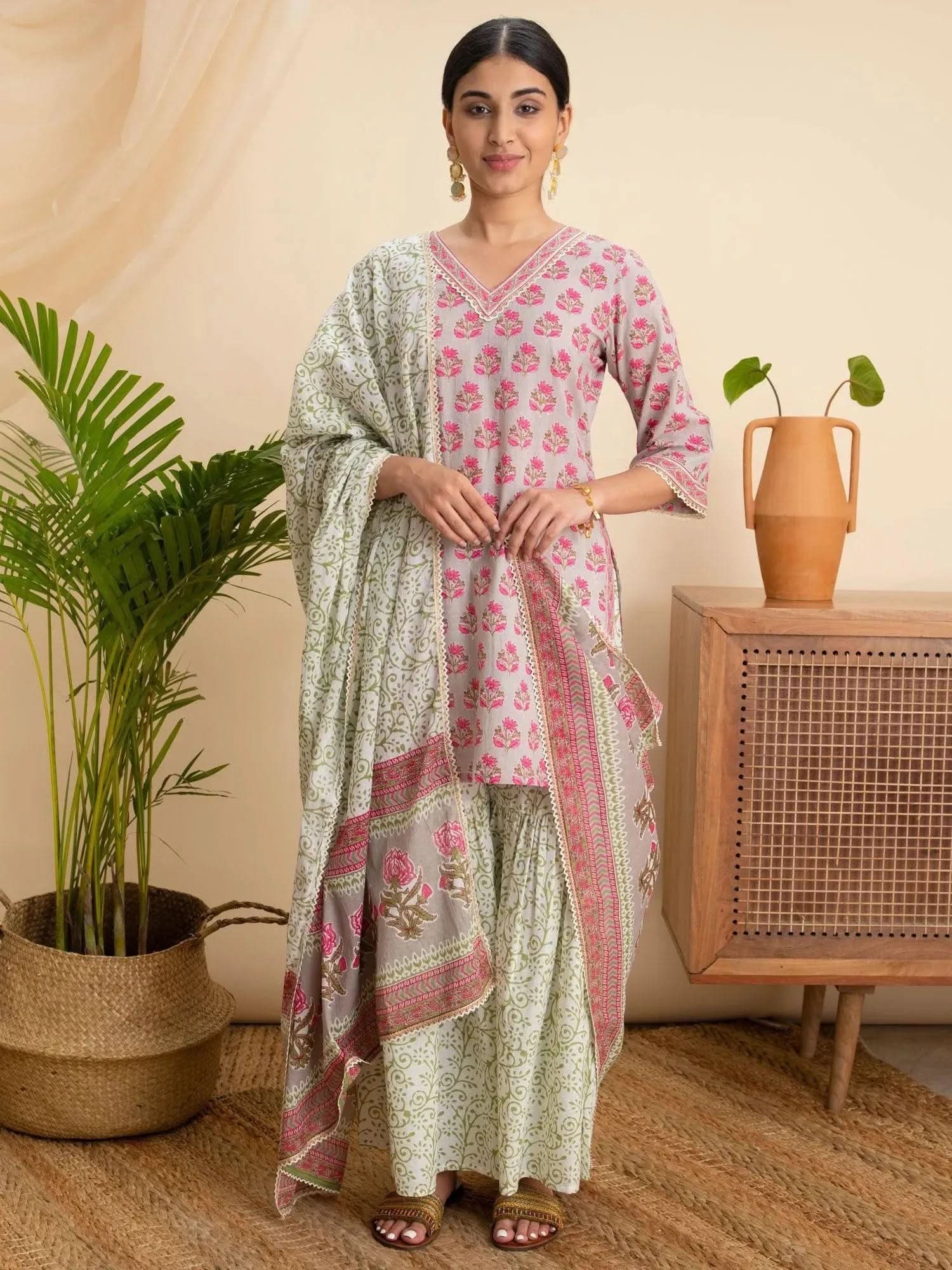 

Buy Grey Printed Cotton Suit Set - 20126O- | Libas Ethnic Wear Online