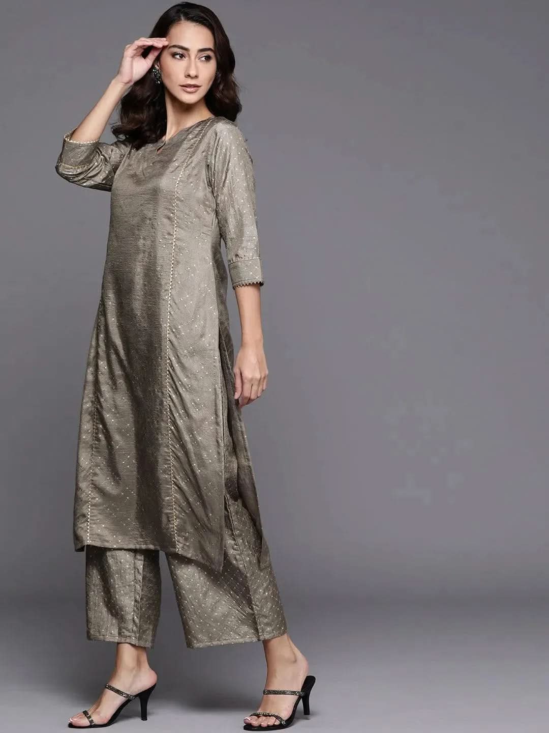 

Buy Grey Printed Silk Blend Suit Set - 20265O- | Libas Ethnic Wear Online