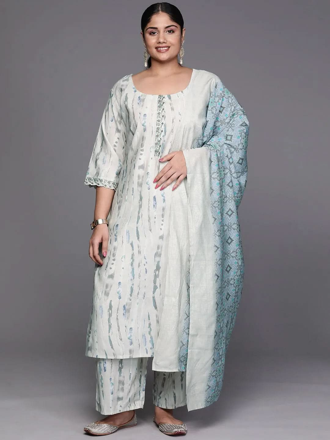 Grey Printed Silk Blend Straight Kurta With Trousers and Dupatta - Libas