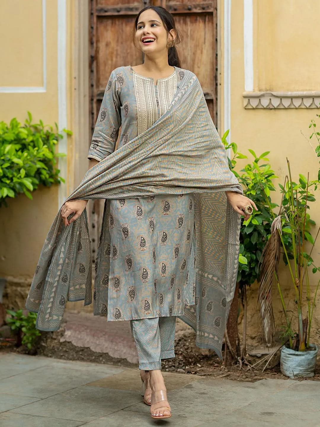 Grey Printed Silk Blend Straight Kurta With Trousers & Dupatta - Libas 