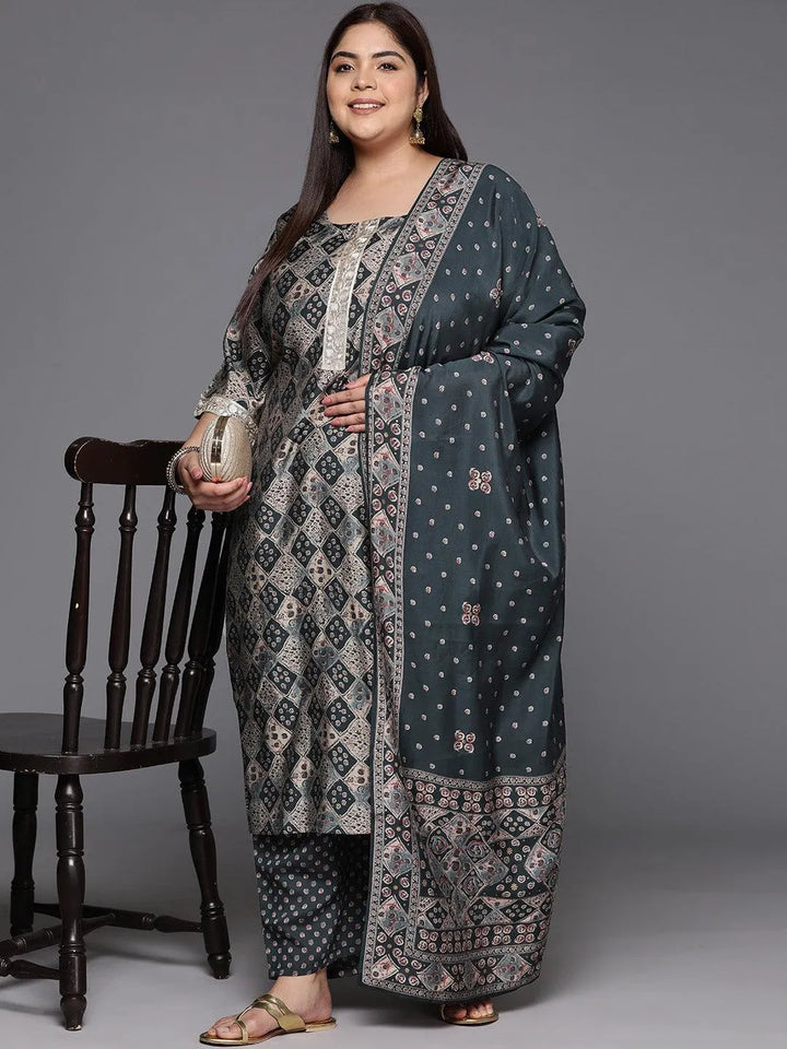 Grey Printed Silk Blend Straight Kurta With Trousers & Dupatta - Libas