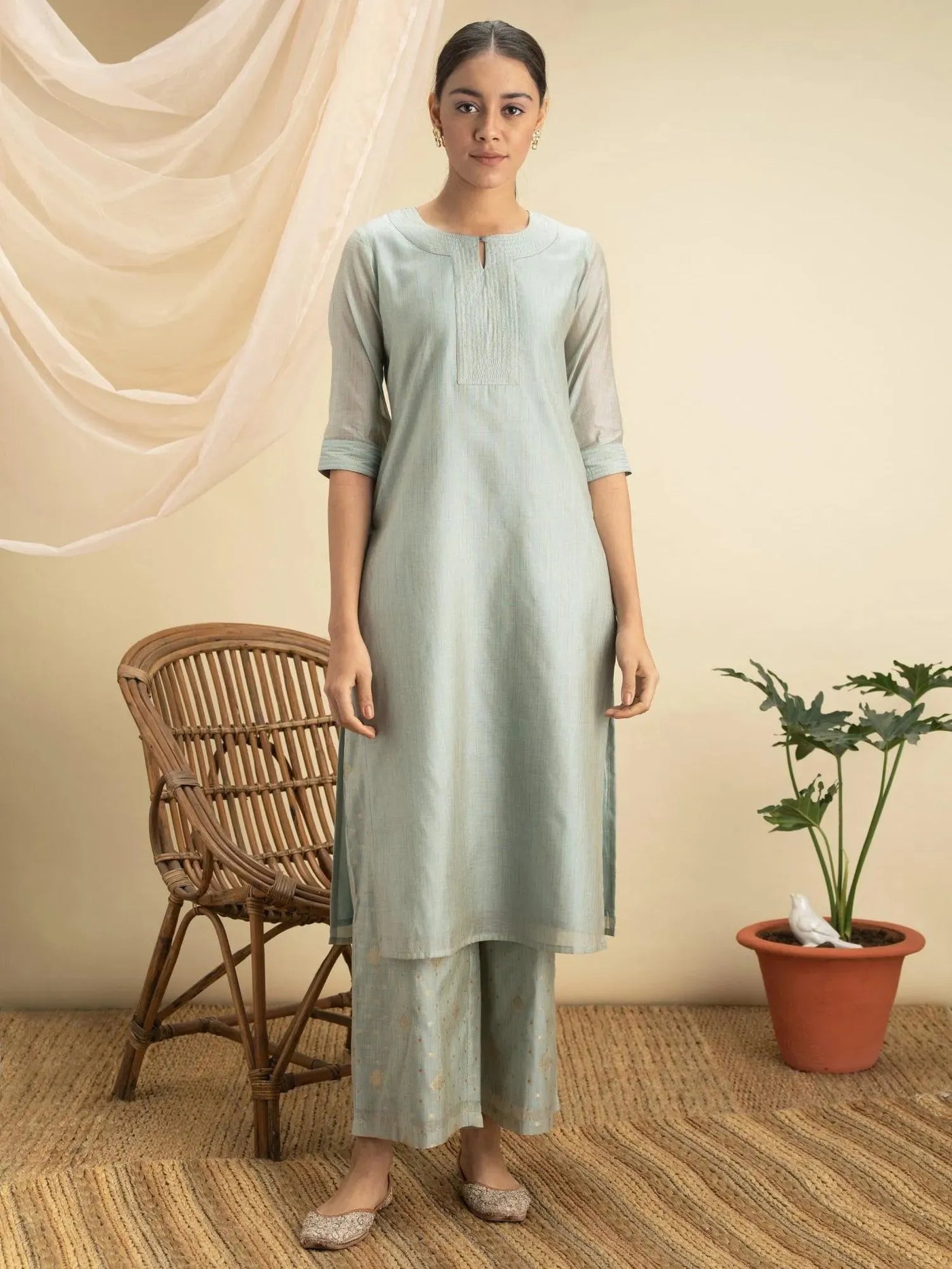 Grey Self Design Chanderi Silk Kurta Set - Libas