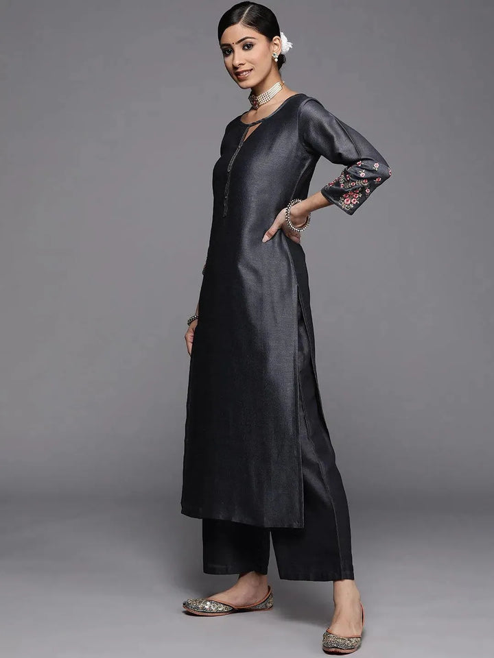 Grey Solid Silk Kurta - Libas