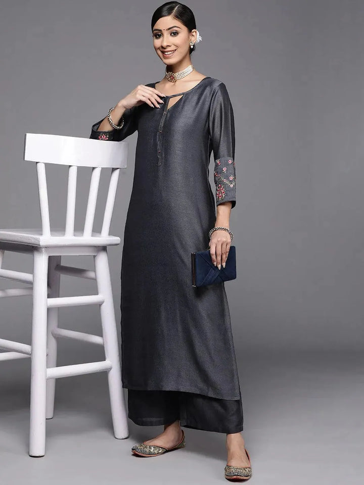 Grey Solid Silk Kurta - Libas