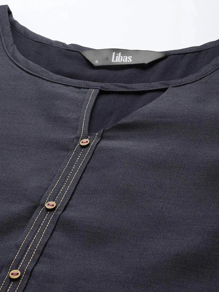 Grey Solid Silk Kurta - Libas