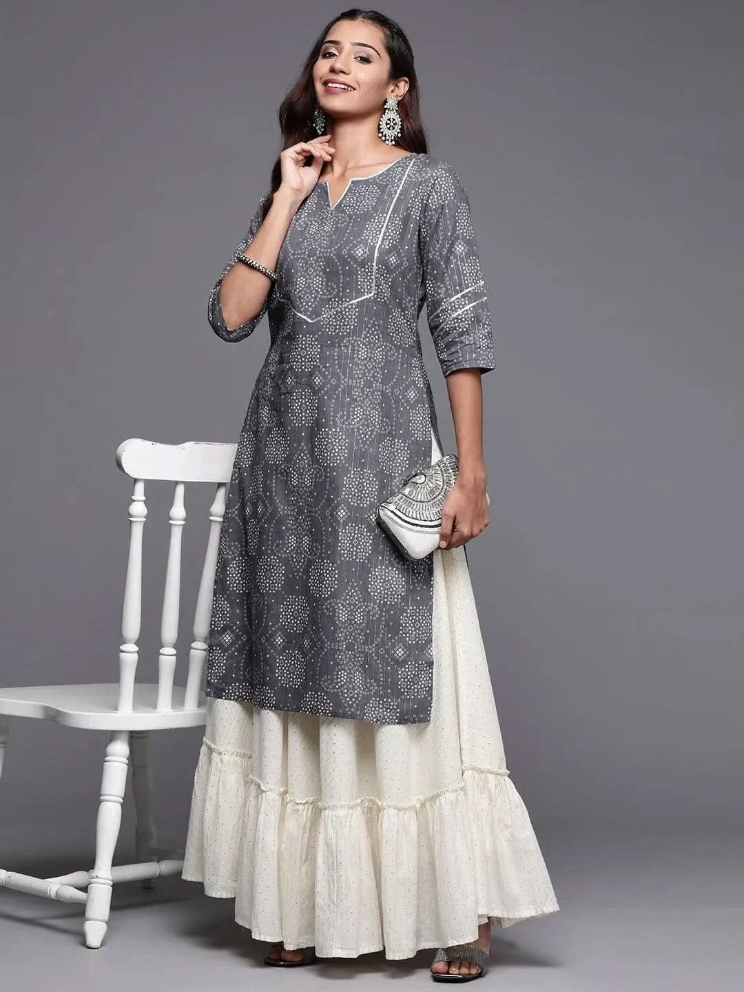 

Grey Yoke Design Cotton Straight Kurta