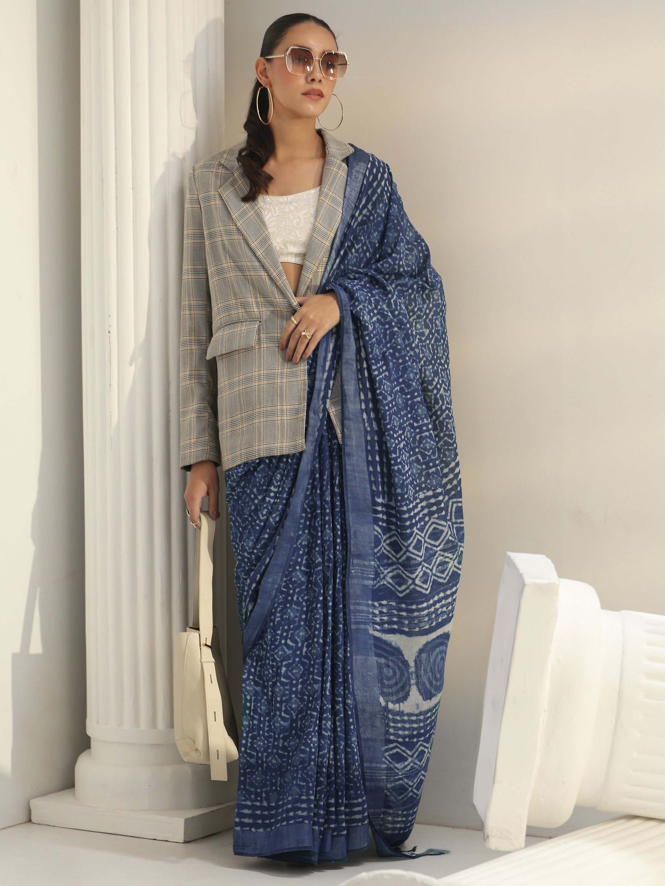 libas Indigo Dabu Print Cotton Saree-picture-31