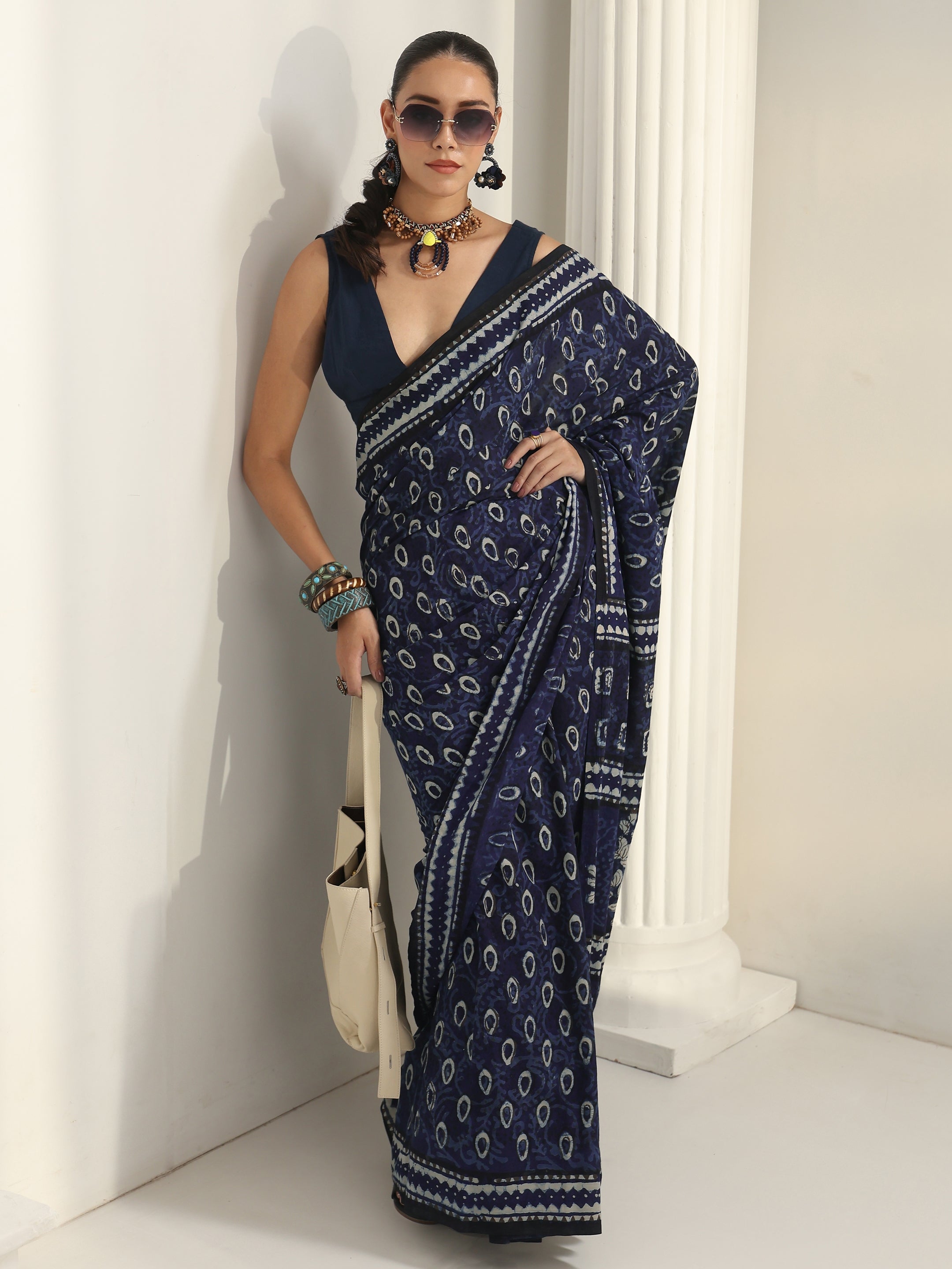 libas Indigo Dabu Print Cotton Saree-picture-54