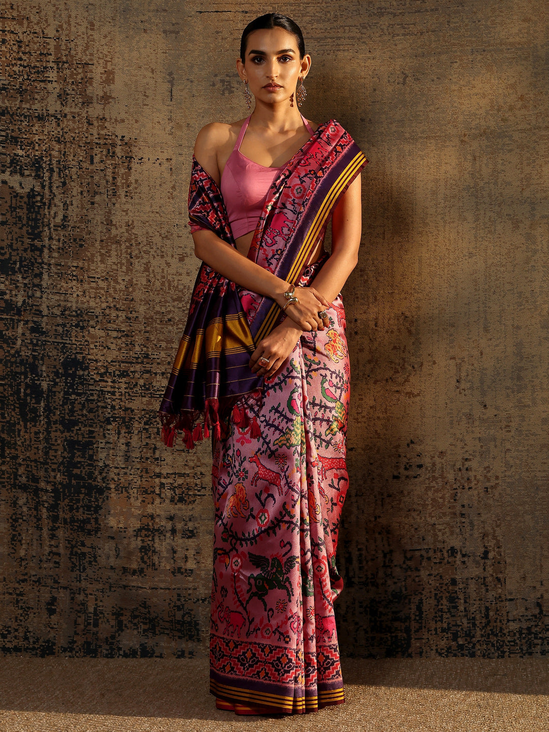 Lavender Abstract Printed Silk Saree With Unstitched Blouse Piece