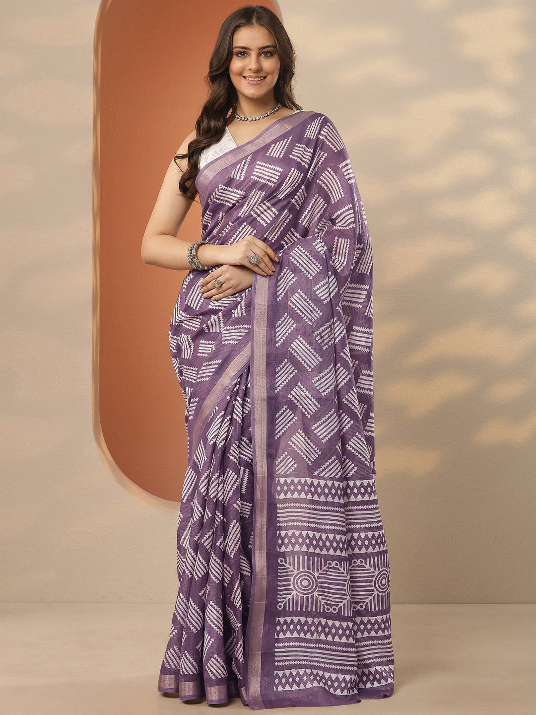  Lavender Printed Silk Blend Saree With Unstitched Blouse Piece 