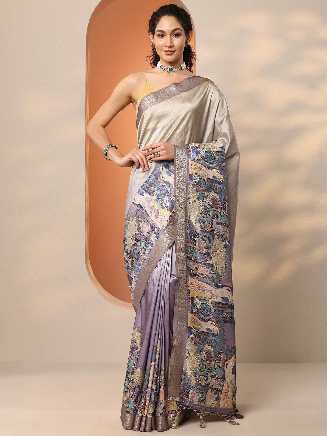 Lavender Tribal Printed Silk Blend Saree With Unstitched Blouse Piece